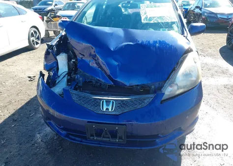 2013 Honda Fit из США, поврежденный, VIN JHMGE8H33DC045644